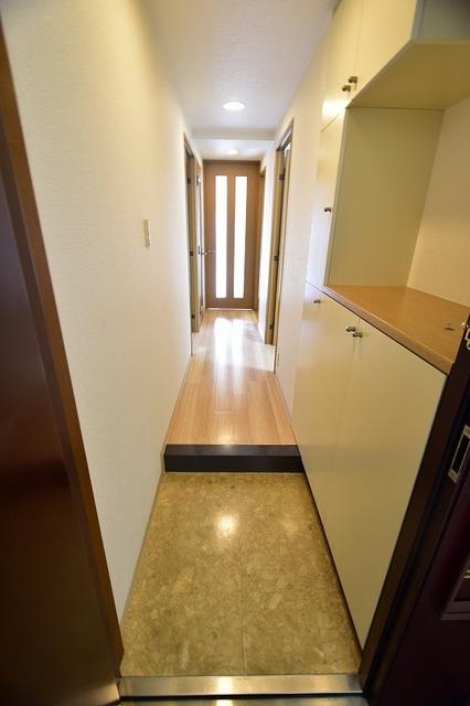 玄関　☆下駄箱の収納量も◎です♪☆