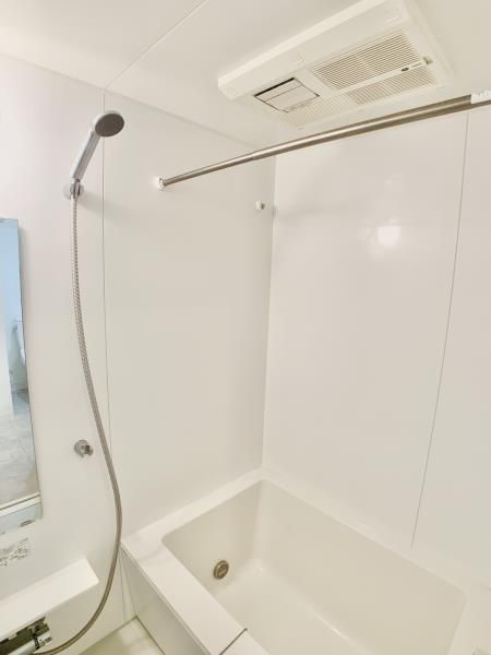 バス・シャワールーム　ゆっくりとバスタイムをお楽しみください♪