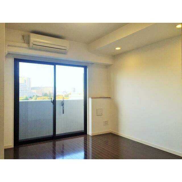 居室・リビング　（別タイプ参考写真）Ｌ ＦＬＡＴ板橋区役所前　板橋区板橋3