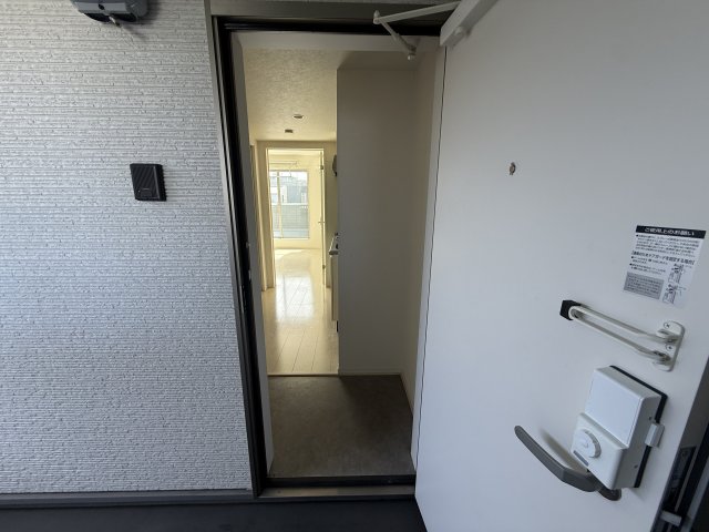 玄関　シャルムII