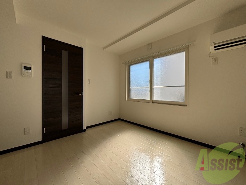 居室・リビング　広くてキレイなお部屋が広がっていて、充実した生活が送れそう。