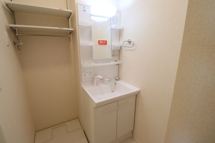 洗面設備　☆嬉しい独立洗面台☆