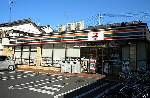 コンビニ　セブンイレブン蕨中央店（コンビニ）まで360m