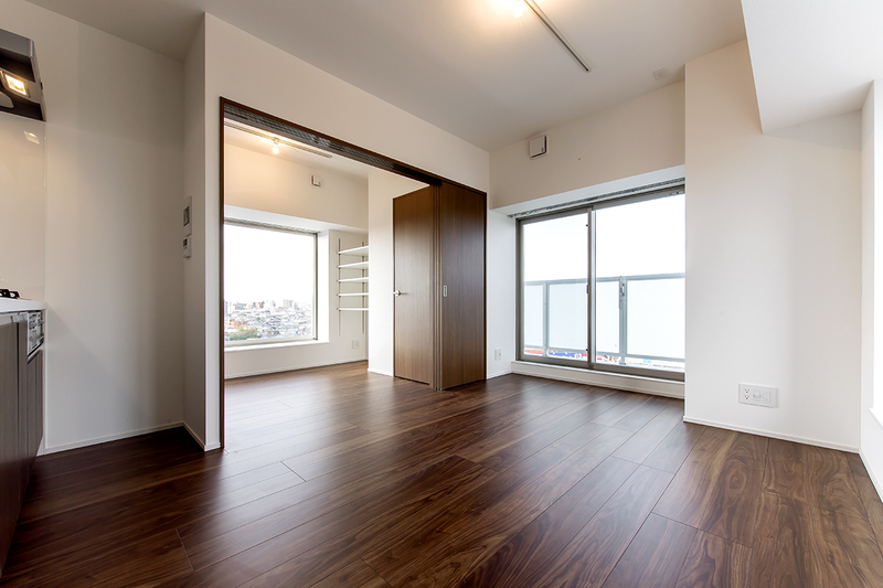 居室・リビング　約８．２帖のリビングダイニングキッチン