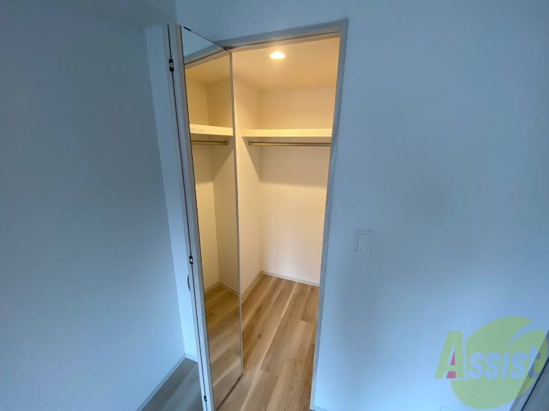 収納　収納もバッチリあるのでお部屋が片付きますよ！