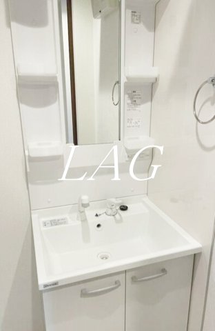 洗面設備　洗面台です。