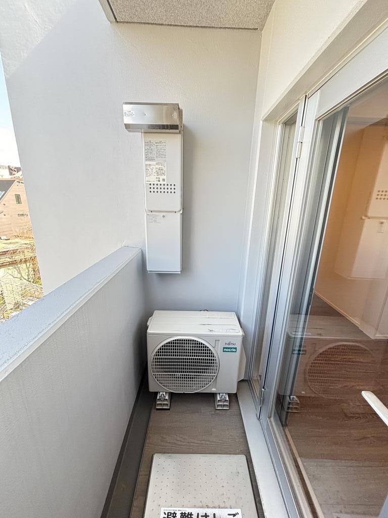 バルコニー　同間取り別部屋の写真です