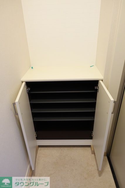 玄関　シューズボックス