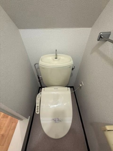 コーポホコトリ B棟のトイレ写真