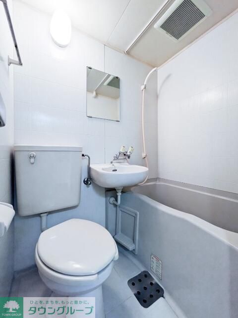 バス・シャワールーム