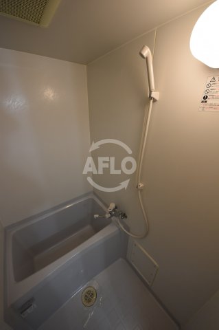 バス・シャワールーム　YAHATA西長堀　バスルーム