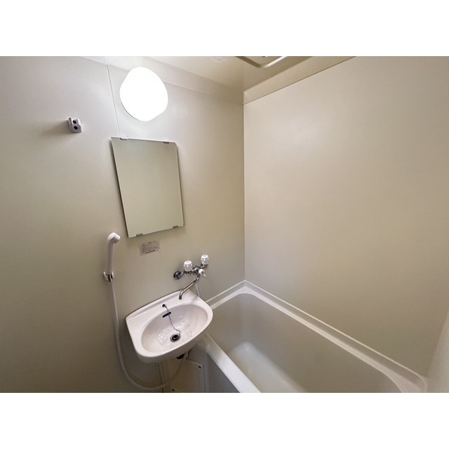 バス・シャワールーム　洗面・お風呂