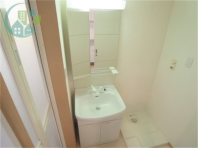 洗面設備　ヴィアノ灘泉通