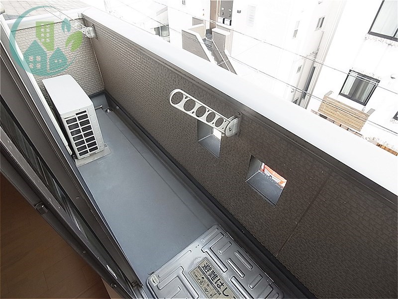 バルコニー　ヴィアノ灘泉通