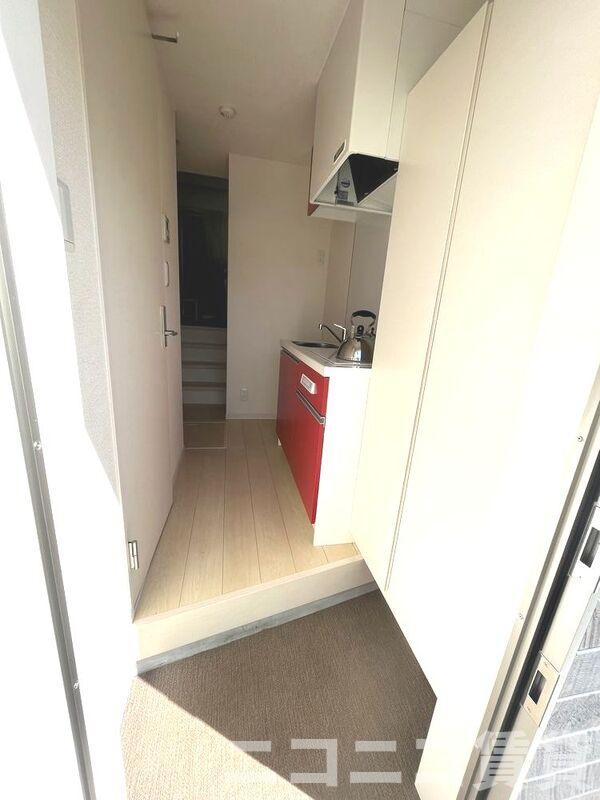 玄関　別号室イメージの為、現状を優先致します。