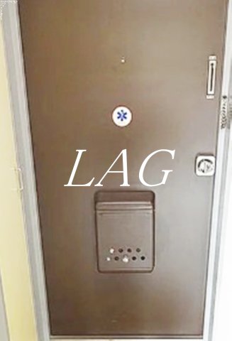 玄関　玄関です。