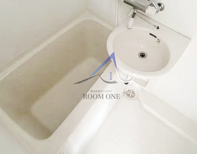 バス・シャワールーム　お風呂です。