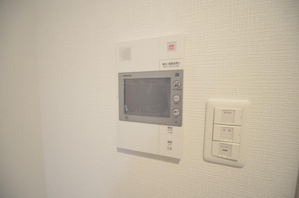 セキュリティ　カメラ付インターホン