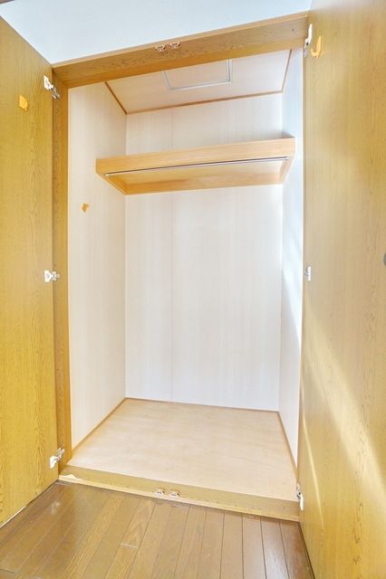 収納　※別部屋参考写真です