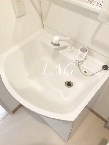 洗面設備　洗面台です。