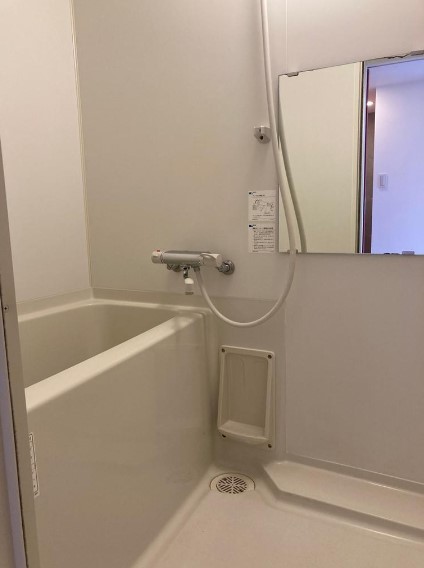 バス・シャワールーム　別部屋参考写真