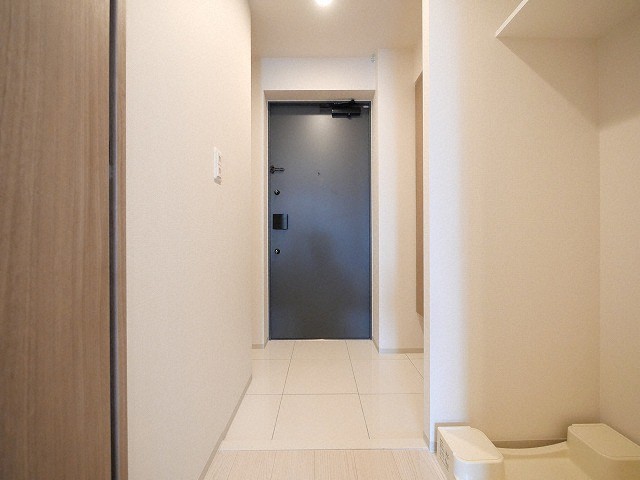 玄関　明るい玄関です
