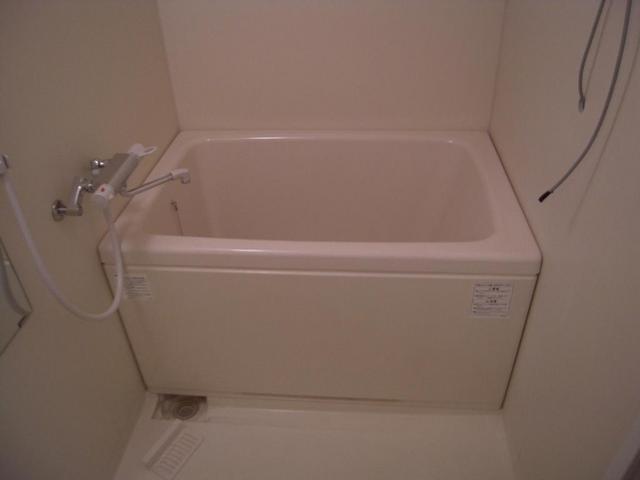 バス・シャワールーム　サーモスタット蛇口付バス