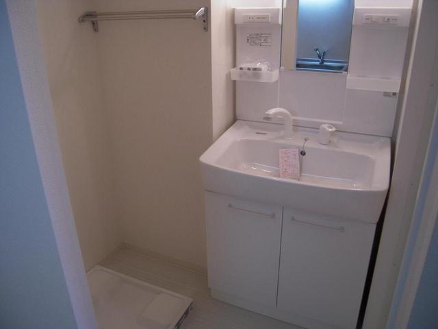 洗面設備　シャンプードレッサー