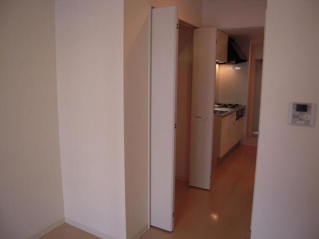 その他設備　洋室９．８帖