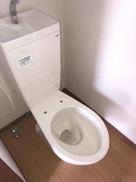 トイレ　トイレ