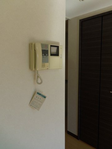セキュリティ　来訪者が確認できる女性に安心の「TVモニターホン」