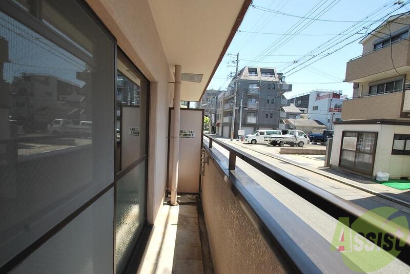 バルコニー　日当たり良港