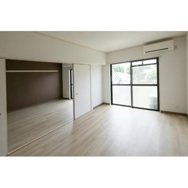 居室・リビング　※写真は同タイプ住戸です。