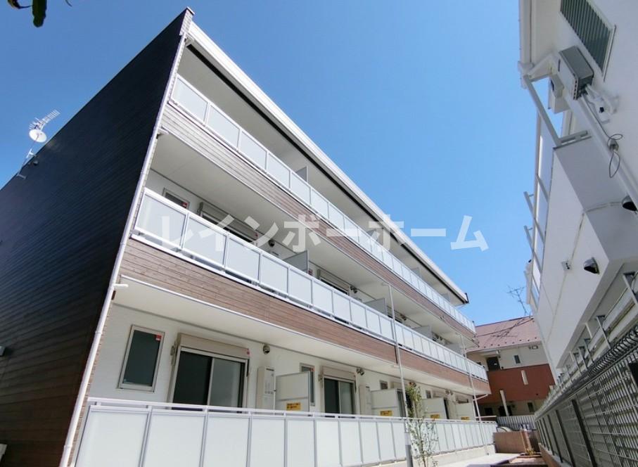 建物外観　落ち着いた雰囲気の外観です