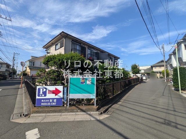 建物外観　インターネット使用料無料です。