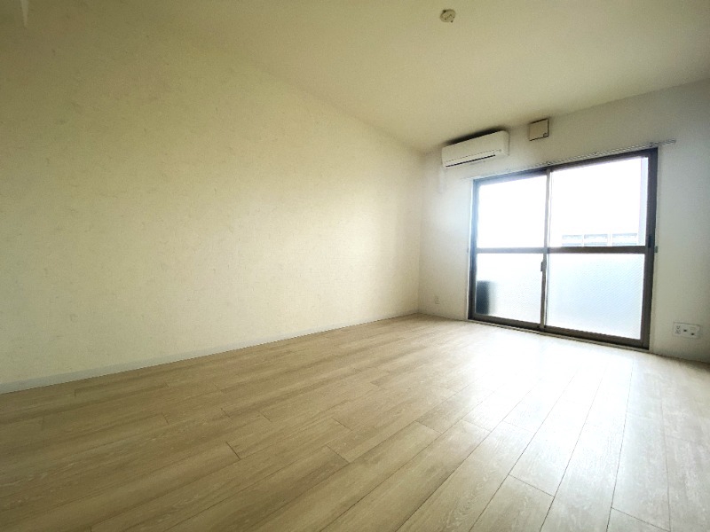 その他部屋・スペース　清潔感たっぷりの洋室です！