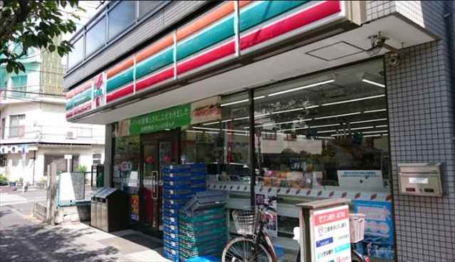 コンビニ　セブンイレブン南大井水神店（コンビニ）まで140m