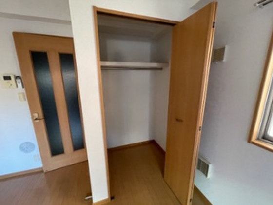 収納　※別部屋の写真です