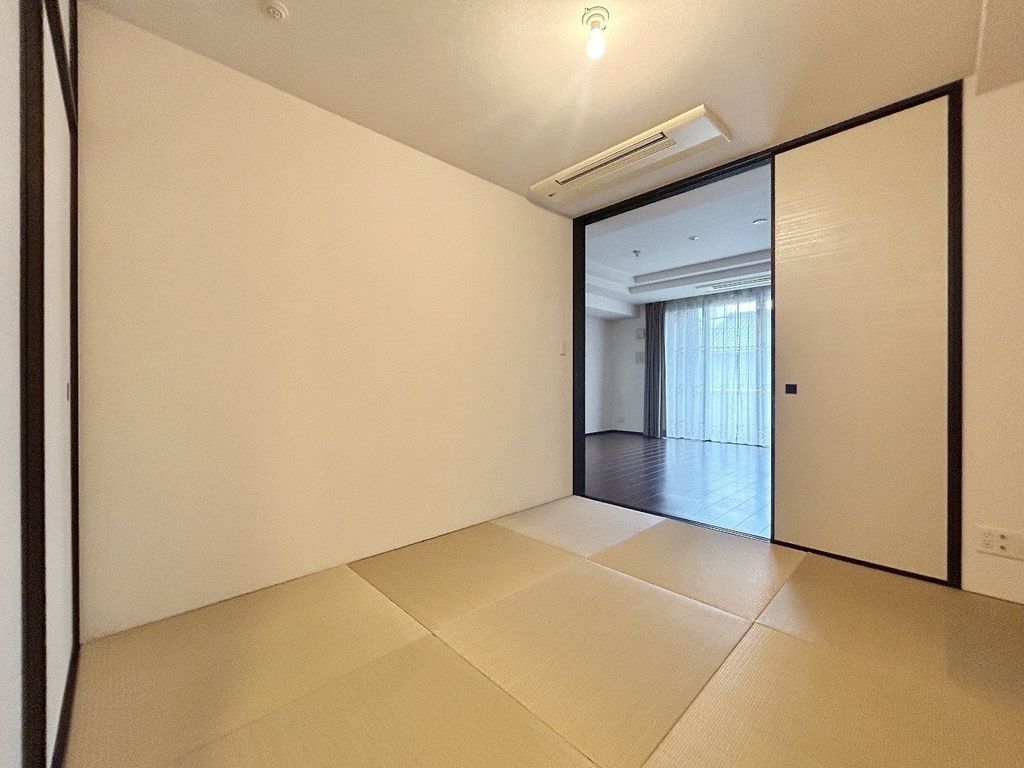 その他部屋・スペース　押入あり（ビルトインエアコンあり）