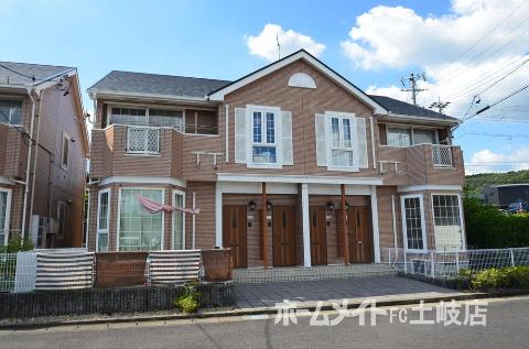建物外観　外観写真（昼）