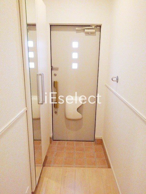 玄関　たっぷりシューズボックス