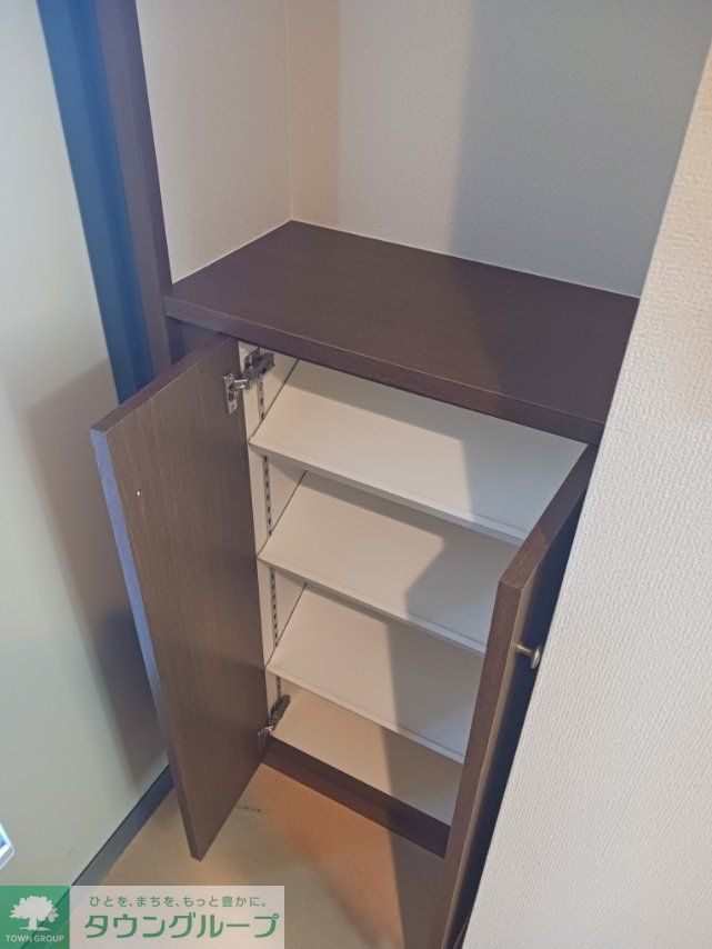 玄関　収納