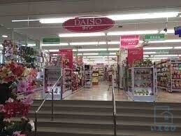ホームセンター　ダイソー万代喜連西店（ホームセンター）まで651m