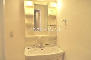 洗面設備　独立洗面台完備※参考画像