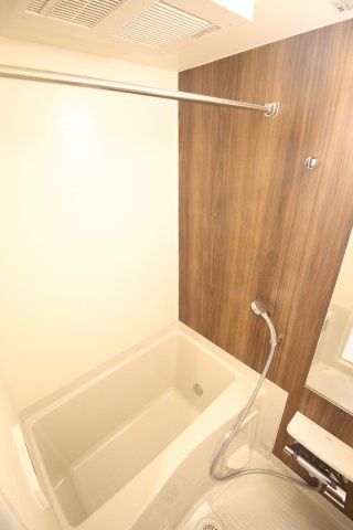 バス・シャワールーム　（別タイプ参考写真）ガリシア駒込ＥＡＳＴ　北区田端4