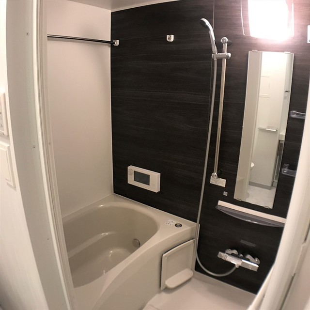 バス・シャワールーム　※写真は同タイプ住戸です。
