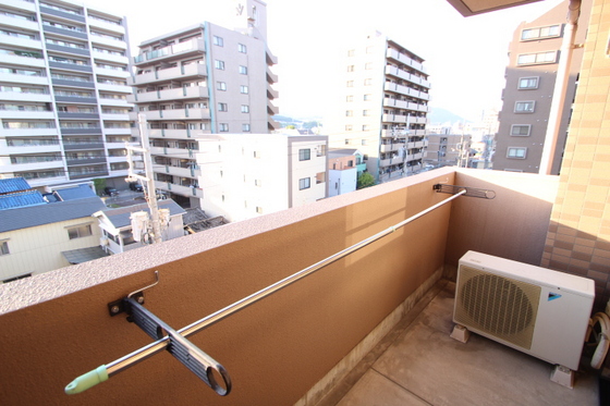 バルコニー　※別部屋の写真です