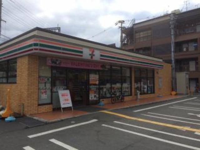 コンビニ　セブンイレブン東大阪俊徳町3丁目店（コンビニ）まで850m