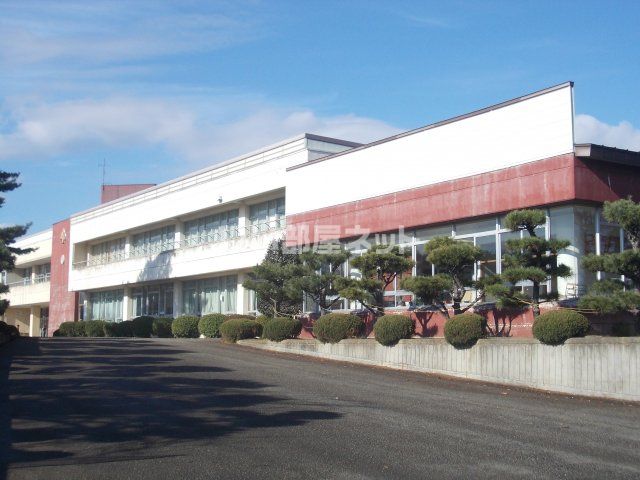 小学校　南小学校（小学校）まで1346m