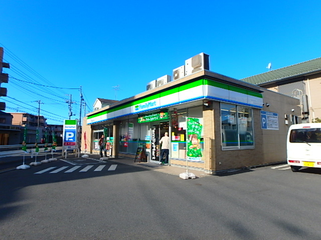 コンビニ　ファミリーマート市川高谷一丁目店（コンビニ）まで410m